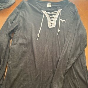 VS Pink Black Long sleeve t-shirt size Large